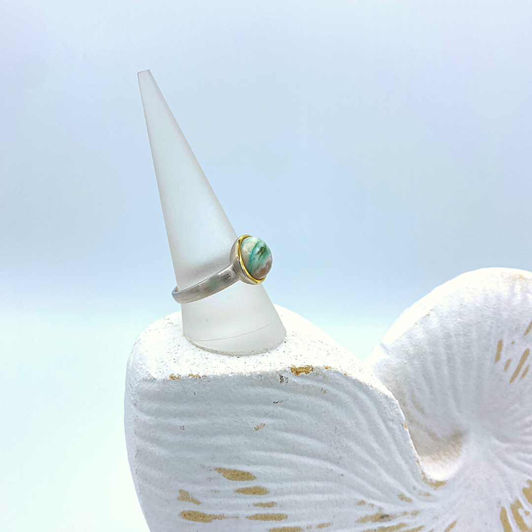 the blue escape jewelry - Ring mit Andenopal in grün
